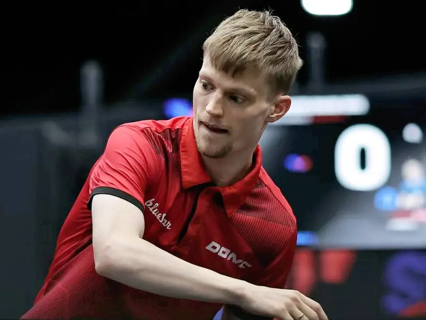 亚的卢伟, 狂轰