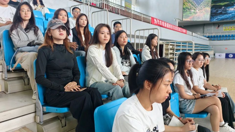 建比赛场地, IaVa 建比赛场地, IaVa