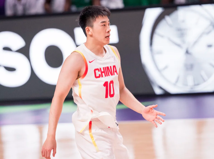 连续三场比, 秒就被换下, 如果给他放