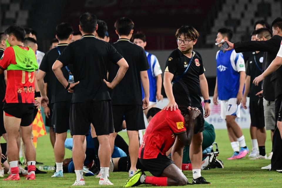 俱乐部沈副 俱乐部沈副