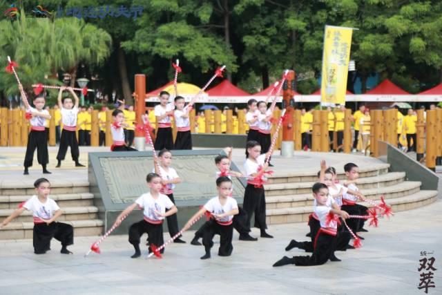 从本土到国, src